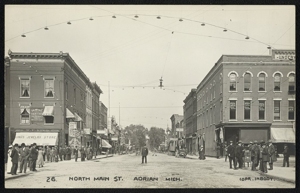 North Main St