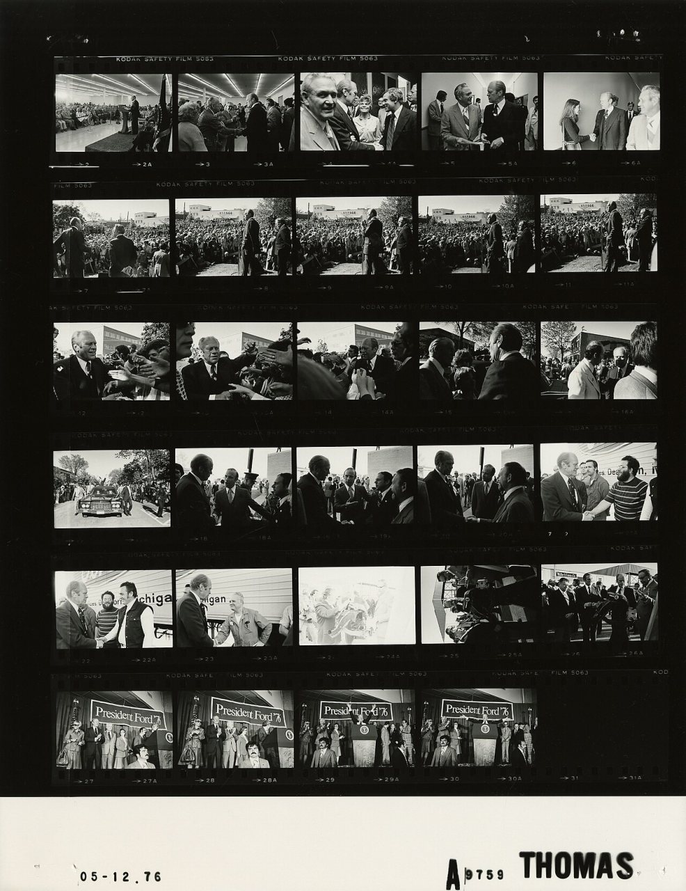 Ford A9759 NLGRF photo contact sheet (1976-05-12)(Gerald Ford Library)