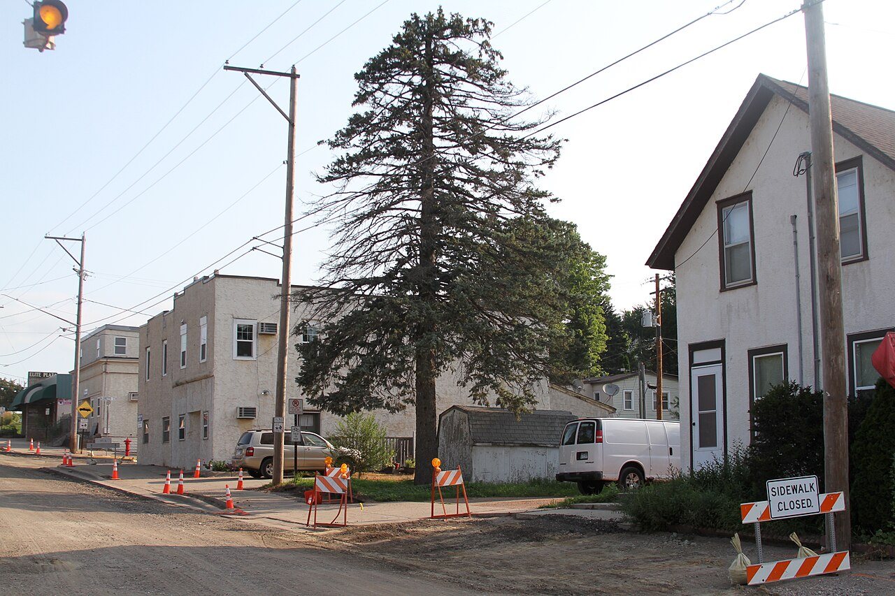 Loretto, Minnesota-01