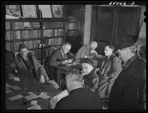 Brownton, Minnesota. Selective Service registration for men twenty to forty-four not previously registered