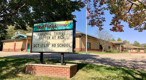 Rollingstone Community School and City Office