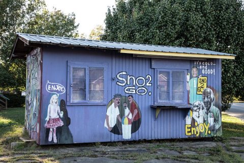 The Sno 2 Go sno-cone stand