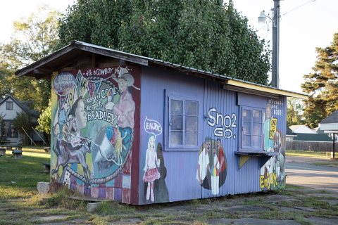 The Sno 2 Go sno-cone stand