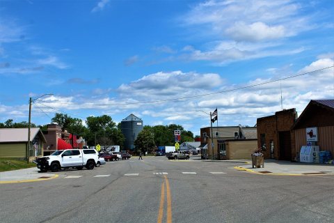 Ashby, Minnesota 01