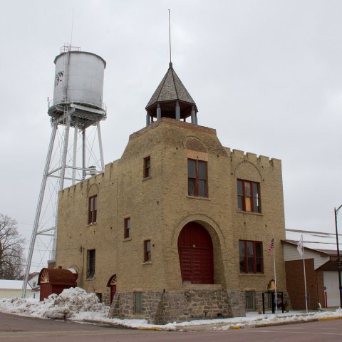 2013-0415-GibbonVillageHall