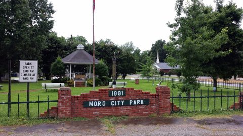 Moro, AR 003
