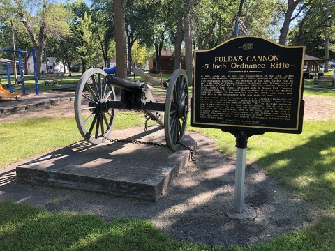 Cannon, 3-Inch Ordnance Rifle, Fulda, Minnesota-01