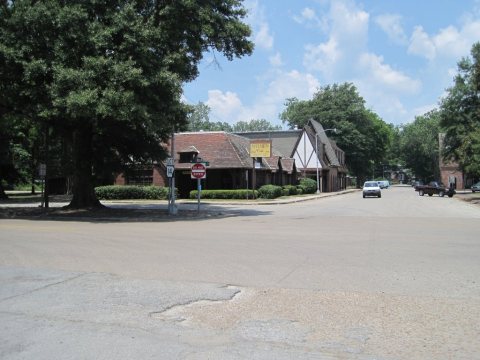 Wilson AR 05 downtown