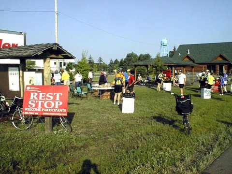 Paul Bunyan Scenic Byway - Resting Cyclists