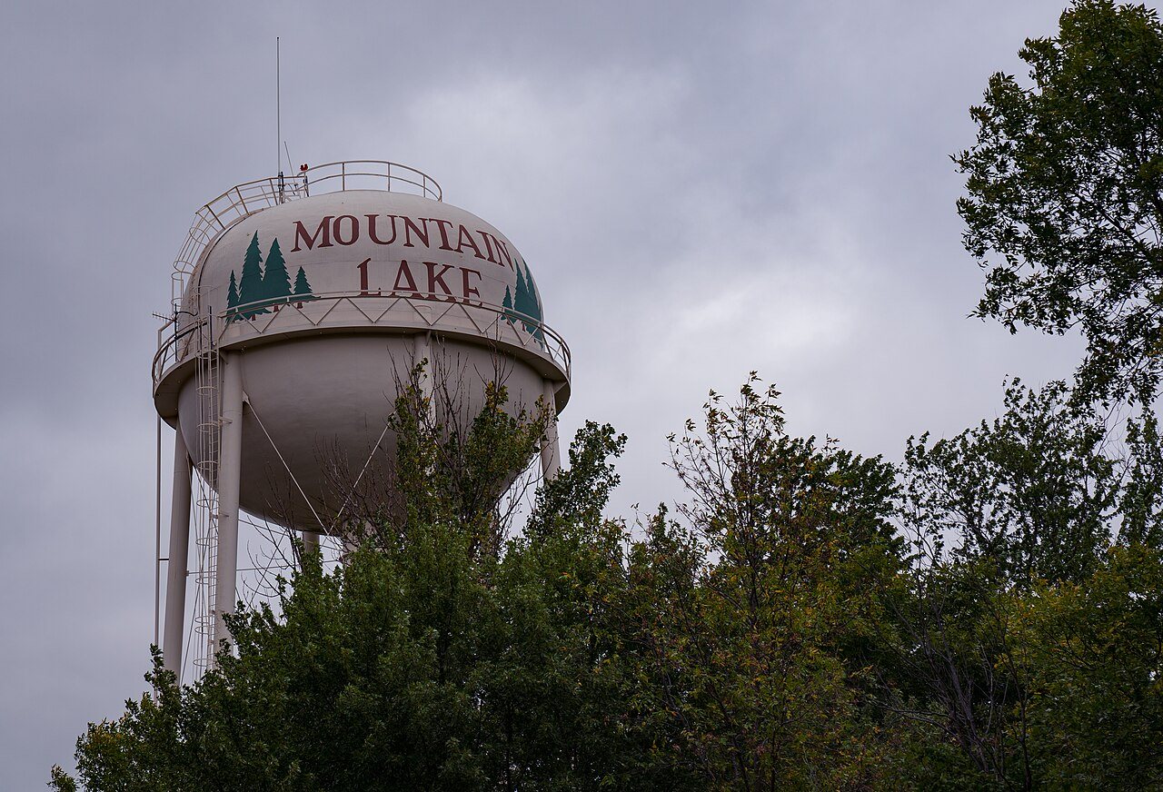 City of Mountain Lake, Minnesota - Water Tower