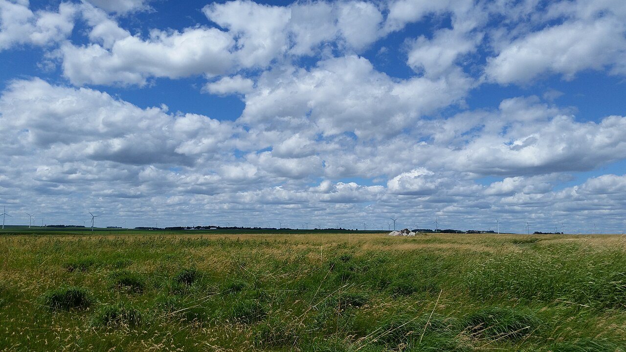 Prairie and sky in