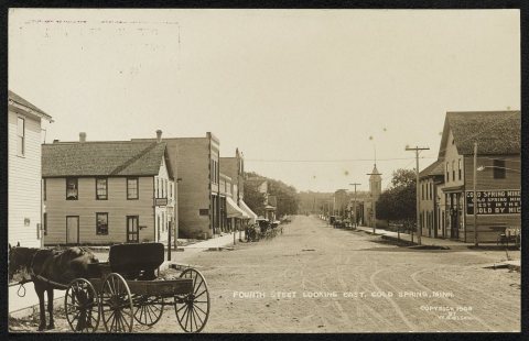 Fourth Street looking east