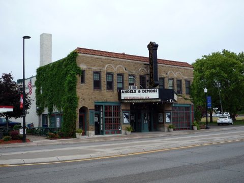 2009-0610-006-ColumbiaHeights-TheHeights