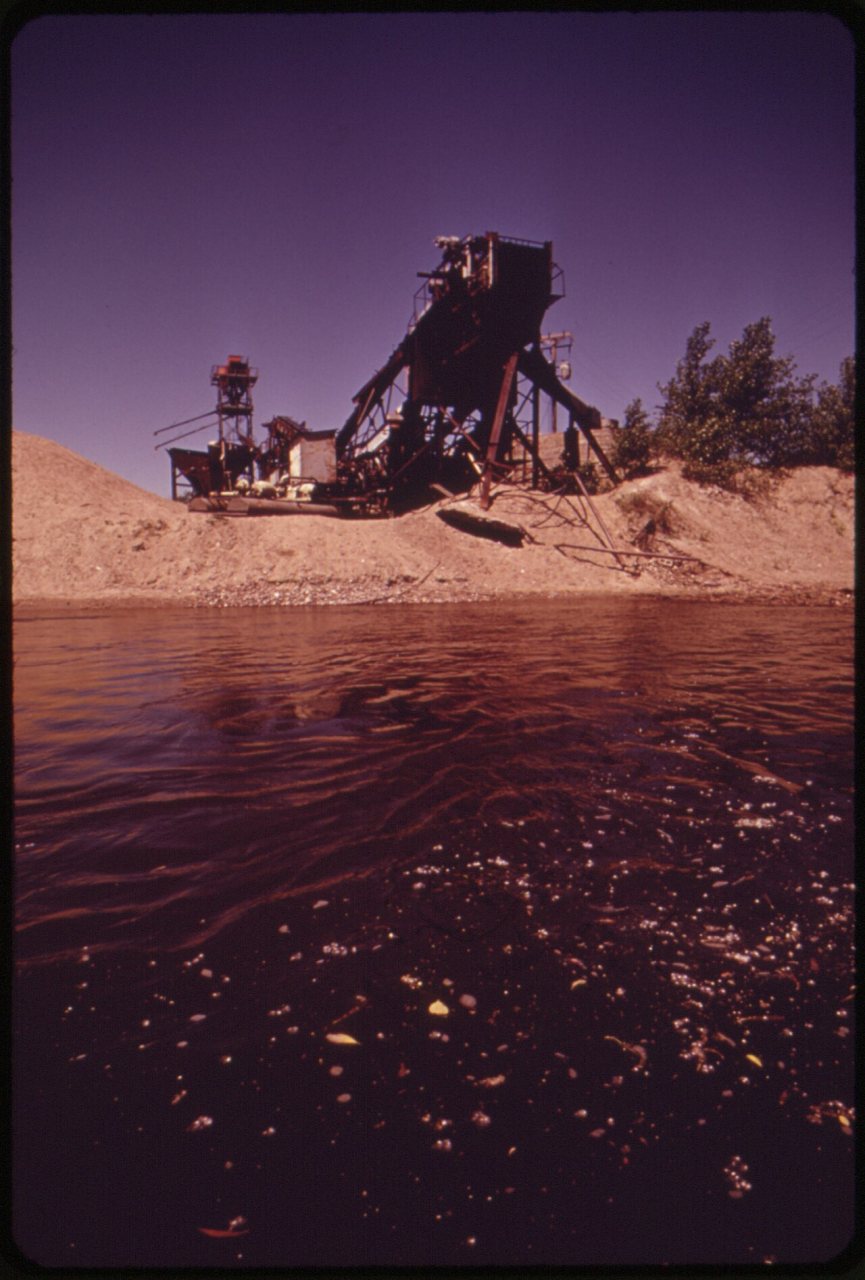 SITE OF AN ABANDONED SAND AND GRAVEL OPERATION ON THE WEST BANK OF THE MISSISSIPPI RIVER IN THE SUBURB OF BROOKLYN... -…