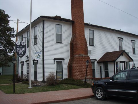 Cushing Hotel 2