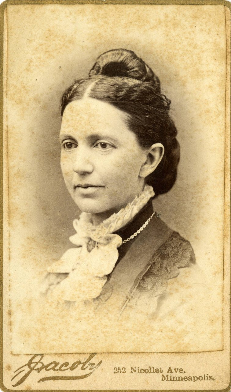 Head and shoulders portrait of Sarah B. Stearns, 1880