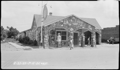 Tishomingo Filling Station
