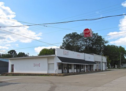 Rienzi-Front-Street-ms