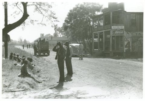 Negro section of town, Saturday noon Belzoni, Miss., Nov. 19