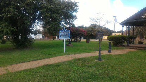 TheStapleSingersMississippiBluesTrailMarker