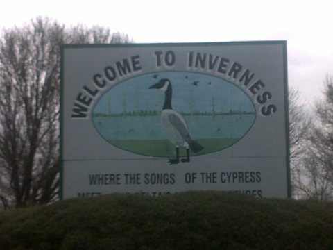 InvernessWelcomeSign