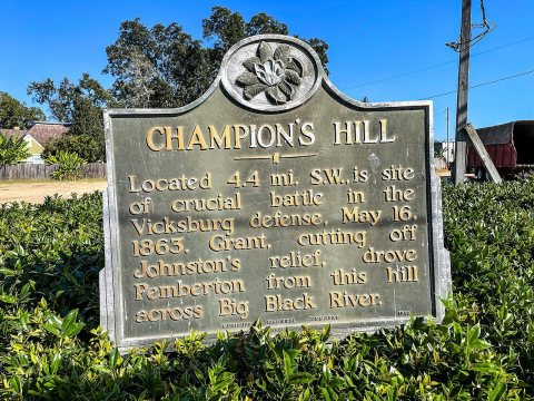 Champion Hill plaque