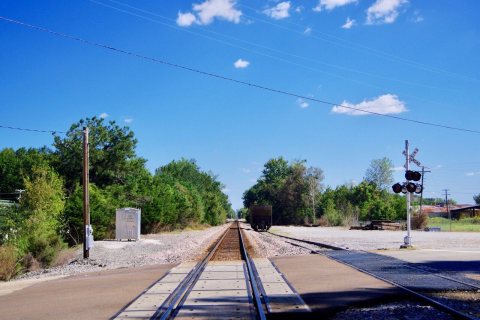 Sherman-RR-tracks-ms