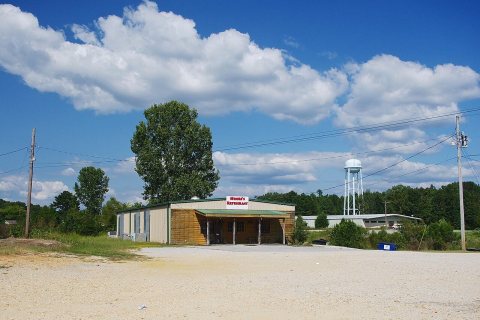 Jumpertown-Moores-restaurant-ms