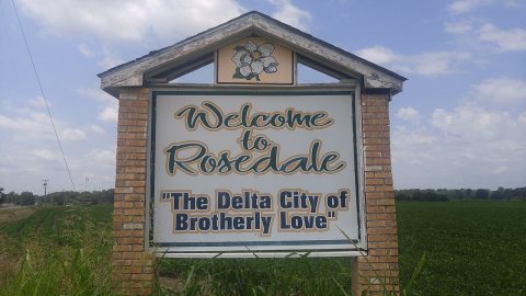 WelcomeToRosedaleSign