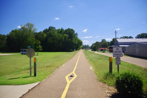 Ecru-Tanglefoot-Trail-ms