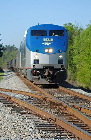 Northbound Crescent in Lumberton, Mississippi (1), April 2010