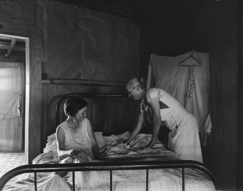 Grandmother, mother, and new born baby of a sharecropper family near Cleveland, Mississippi, 8b37597