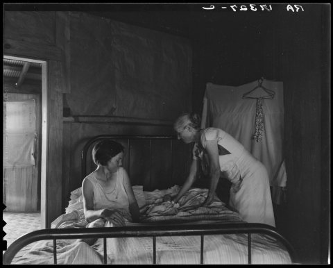 Grandmother, mother, and new born baby of a sharecropper family near Cleveland, Mississippi, 8b37597