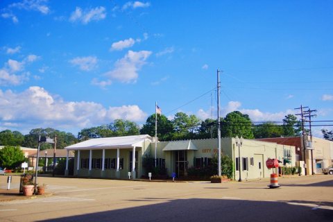 Fulton-City-Hall-ms