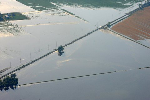 FEMA - 36503 - Aerial of flooding in Missouri - Missouri Route 79 north of