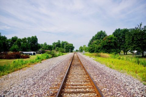 Holland-RR-tracks-mo