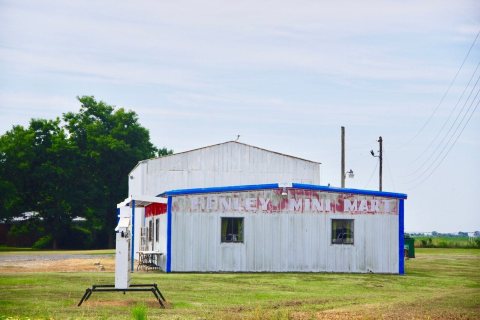 Holland-Henley-Mini-Mart-mo