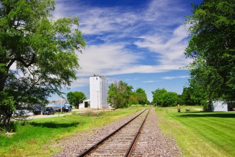 Essex-RR-tracks-mo