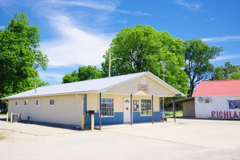 Essex-City-Hall-mo