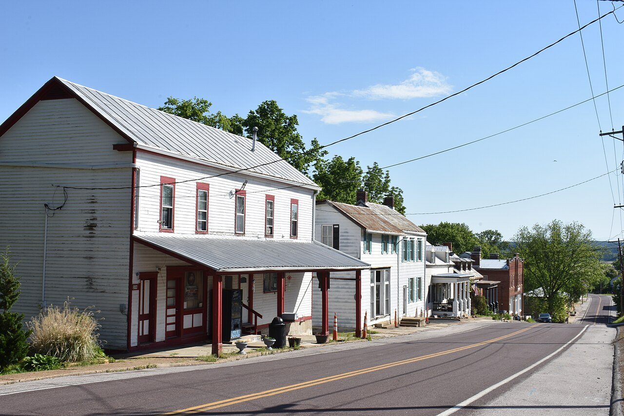 Berger, Missouri looking East