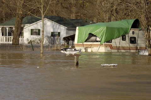 FEMA - 34618 - A flooded neighborhood in Arkansas