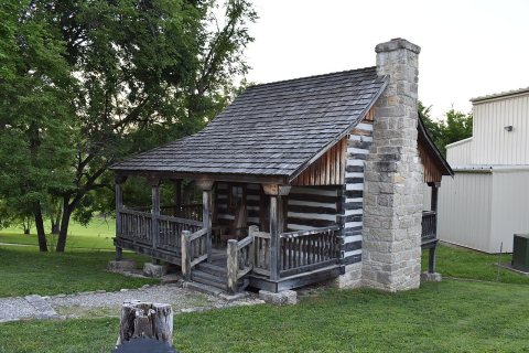 Westphalia, Missouri Cabin