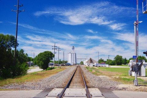 Bernie-RR-tracks-mo