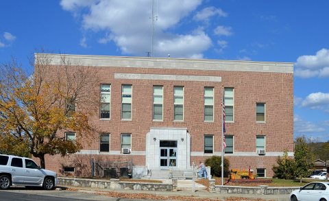 Oregon County MO Courthouse 20151021-020