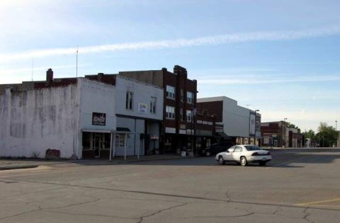 MemphisMoEastSideSquare