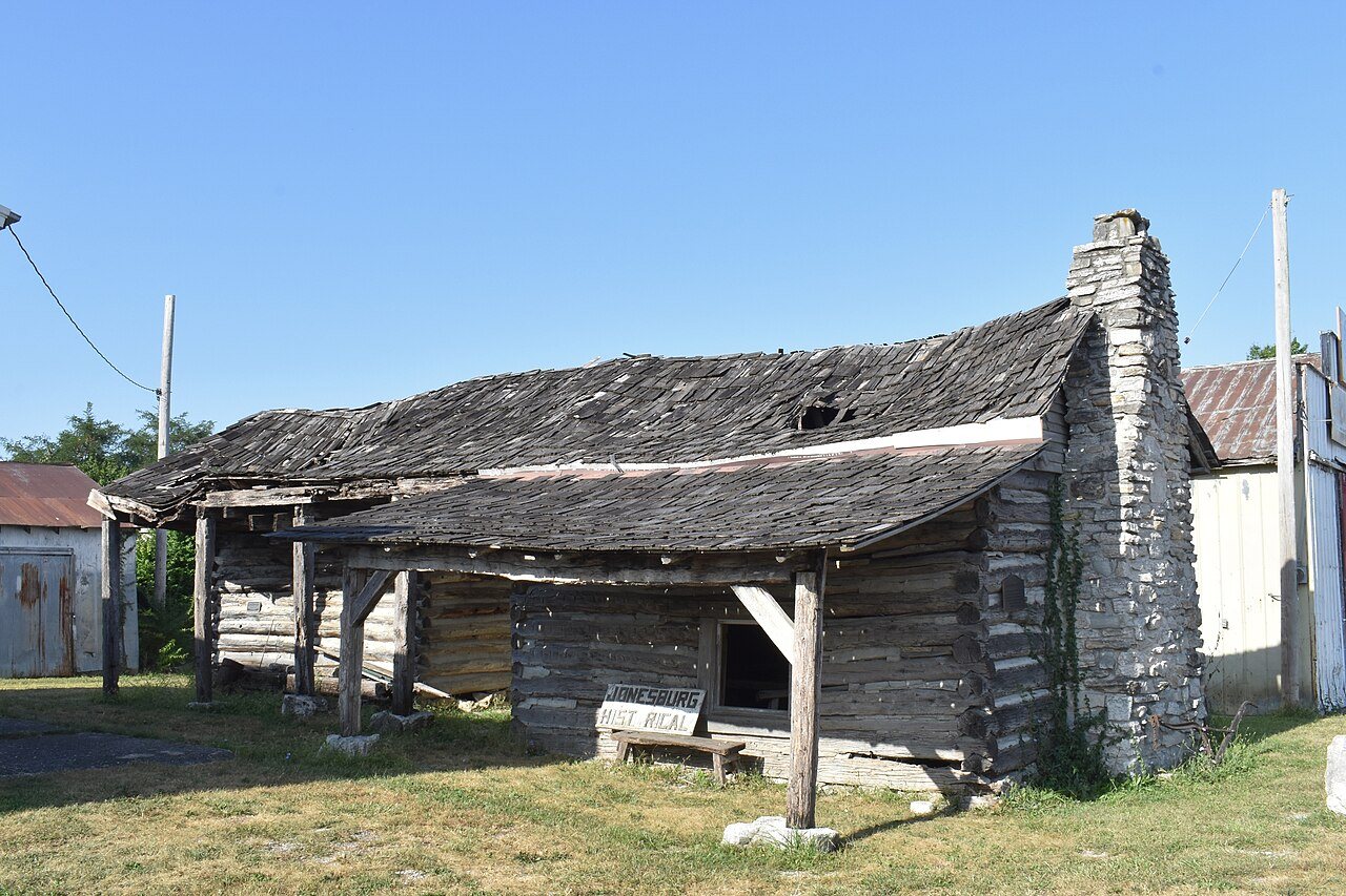 Jonesburg Cabin