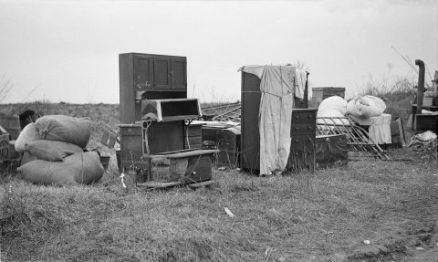 Furniture of evicted sharecroppers on the Dibble plantation, near Parkin, Arkansas, 8b30941