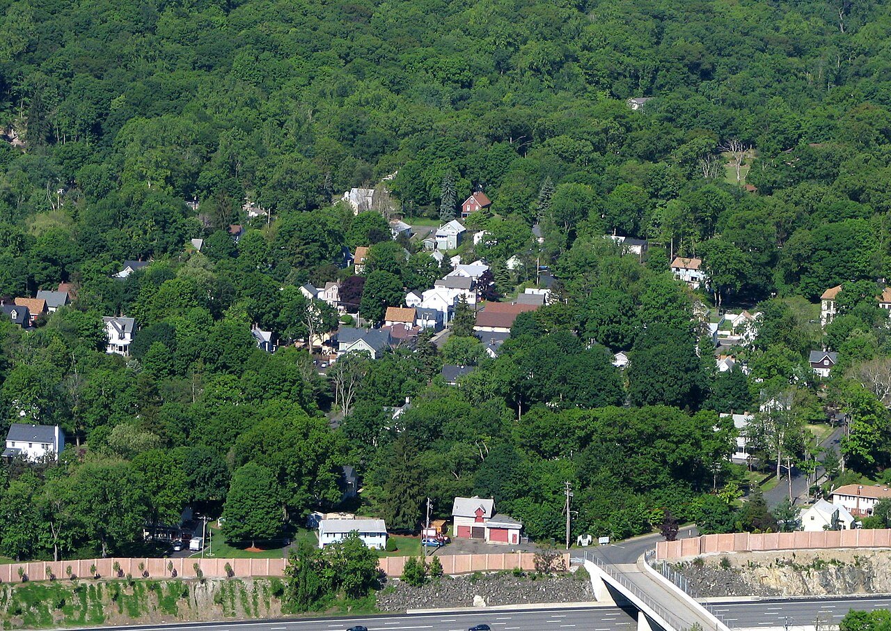 Hillburn