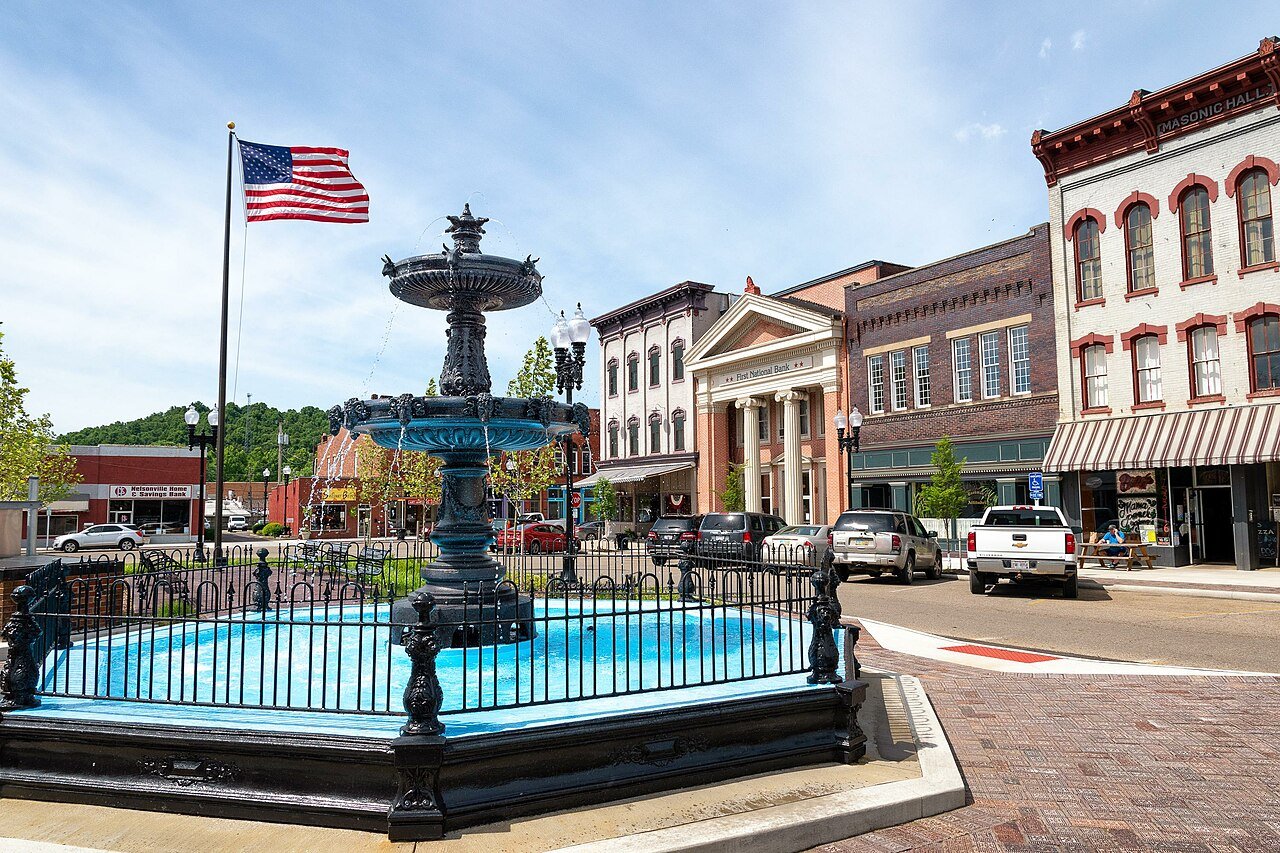 Nelsonville