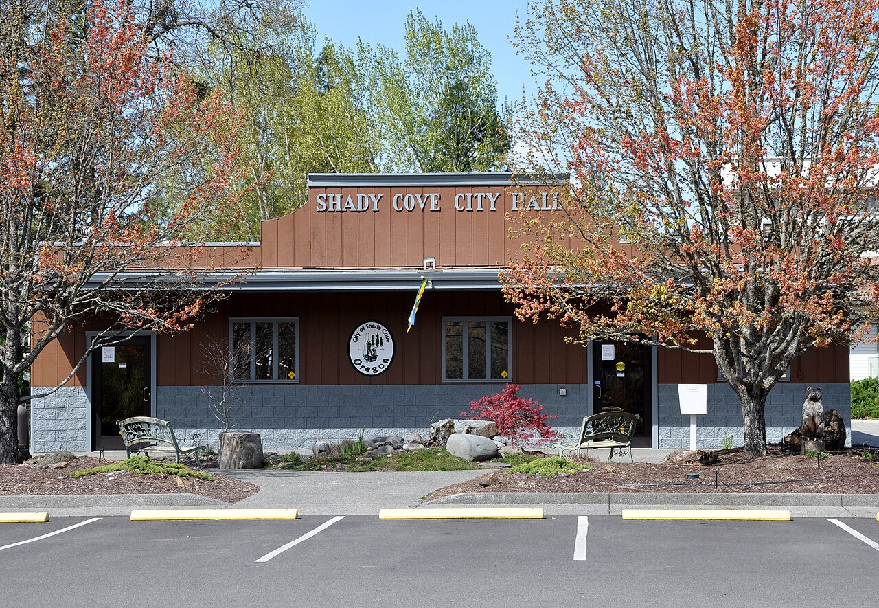 Shady Cove